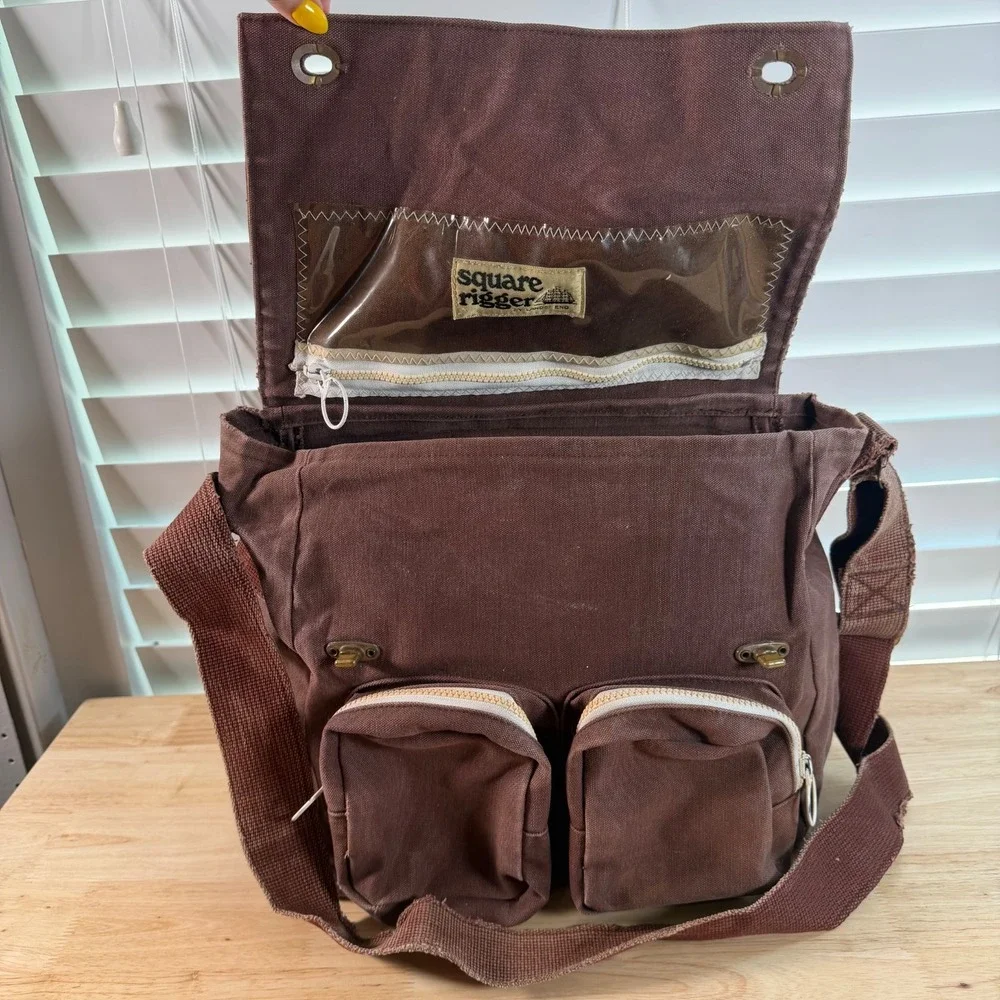 Lands' End Square Rigger Brown Canvas Durable Classic Flap Front Messenger Bag